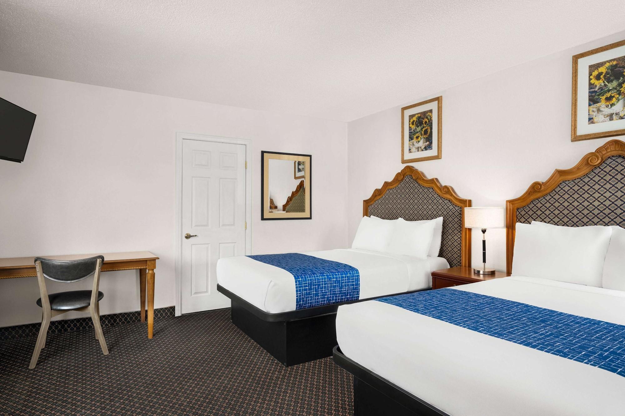 Travelodge By Wyndham Las Vegas Exterior photo